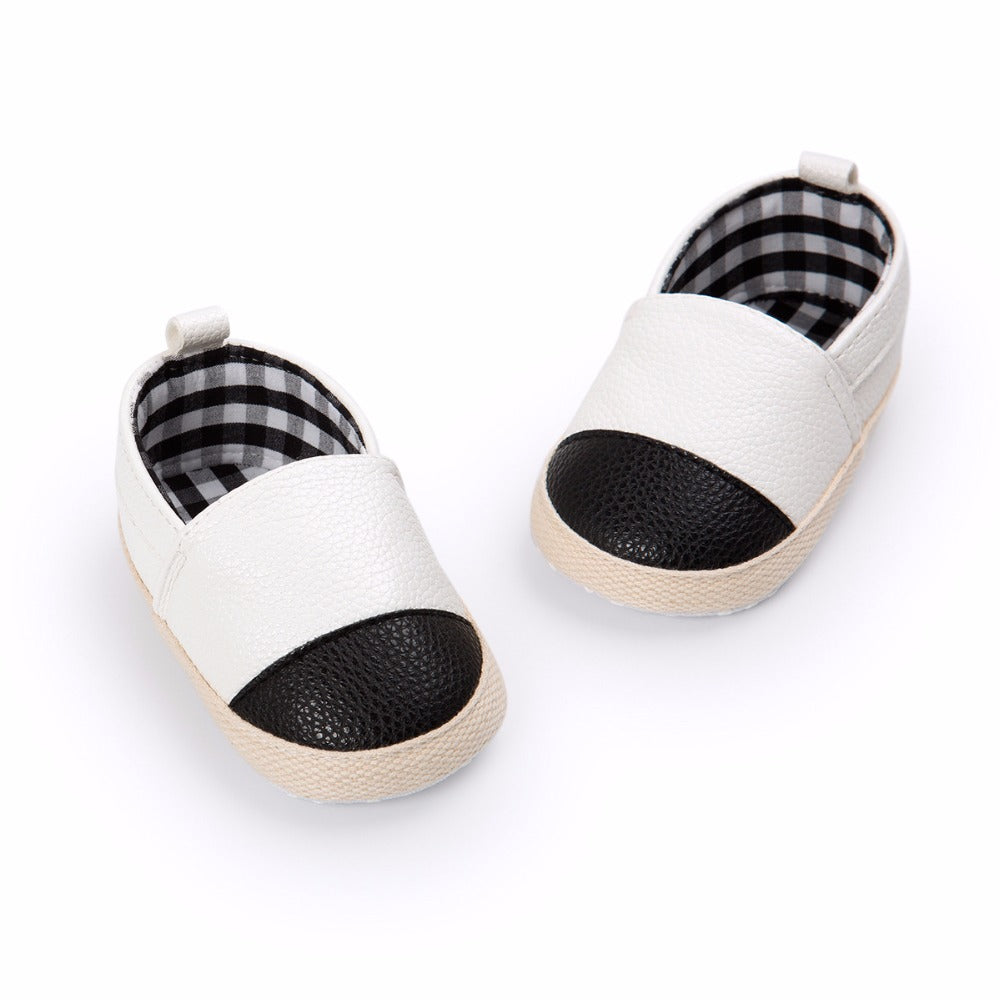 Pu leather baby moccasins